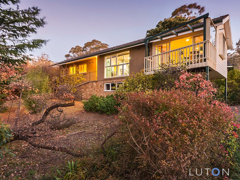 22 Dugan Street, Deakin, ACT 2600 Property Details