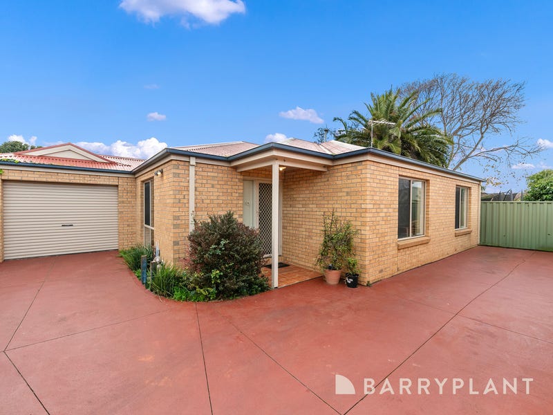4/22 Francis Street, Werribee, Vic 3030 Property Details