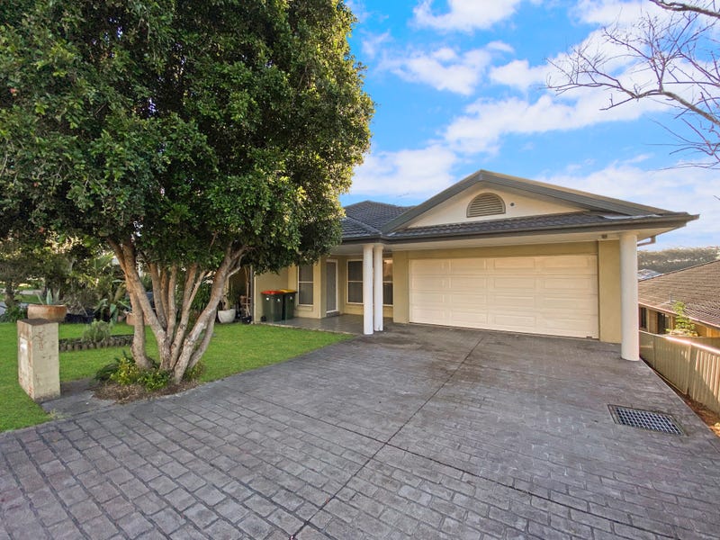 2/81 Sergeant Baker Drive, Corlette, NSW 2315