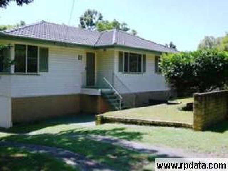 27 Edenvale Street, Oxley, QLD 4075