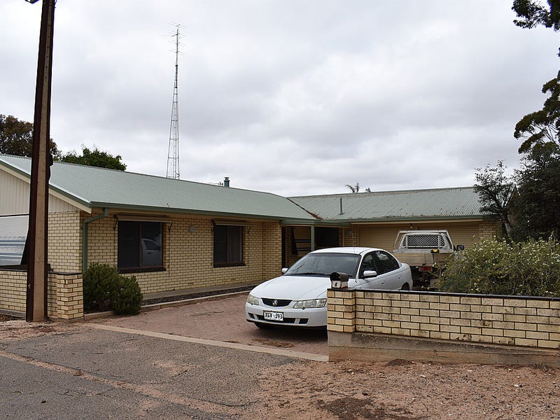 4 Lehmanns Road, Lameroo, SA 5302 Property Details