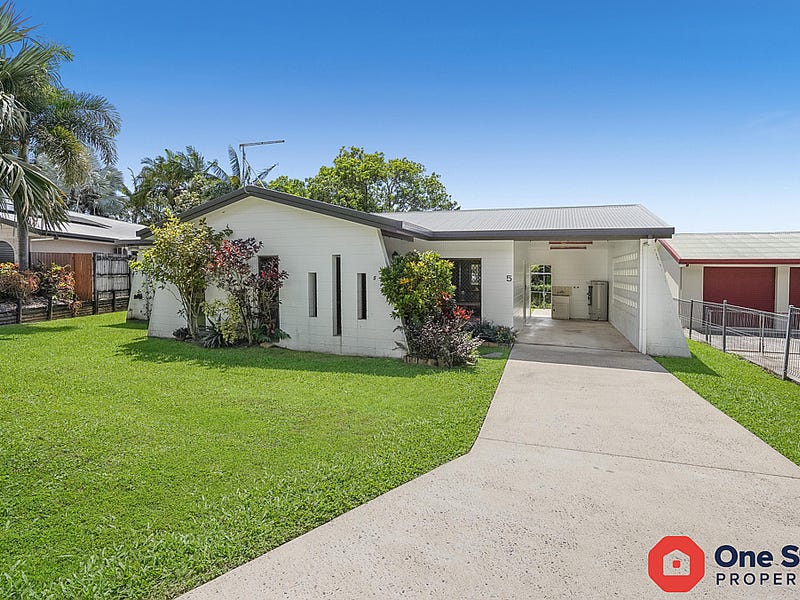 5 Henderson Close, Kanimbla, QLD 4870