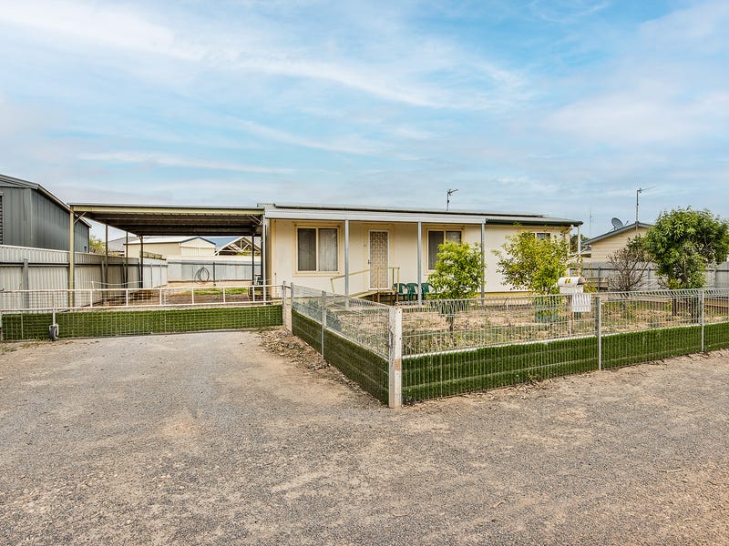 22 Kadina Rd, Wallaroo, SA 5556 Property Details