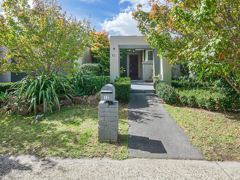12 Harpenden Terrace, Cranbourne, VIC 3977