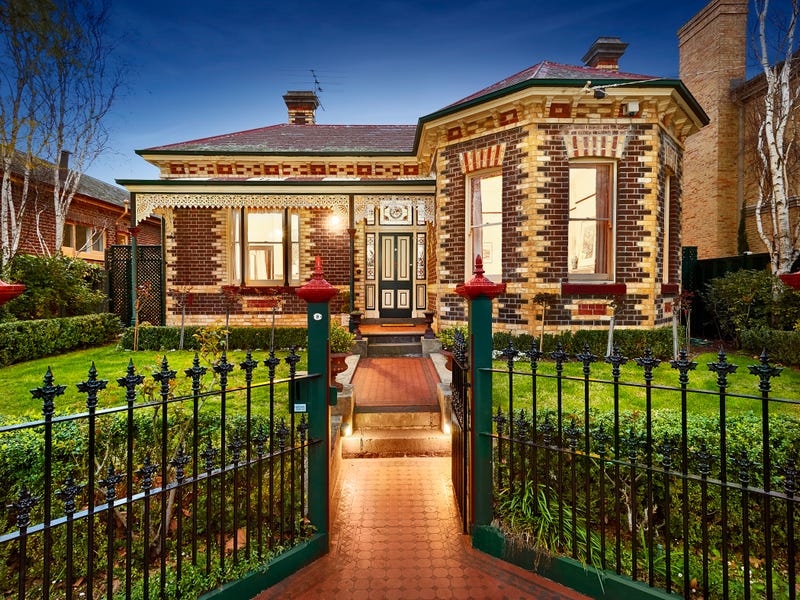 9 Hampden Road, Armadale, VIC 3143