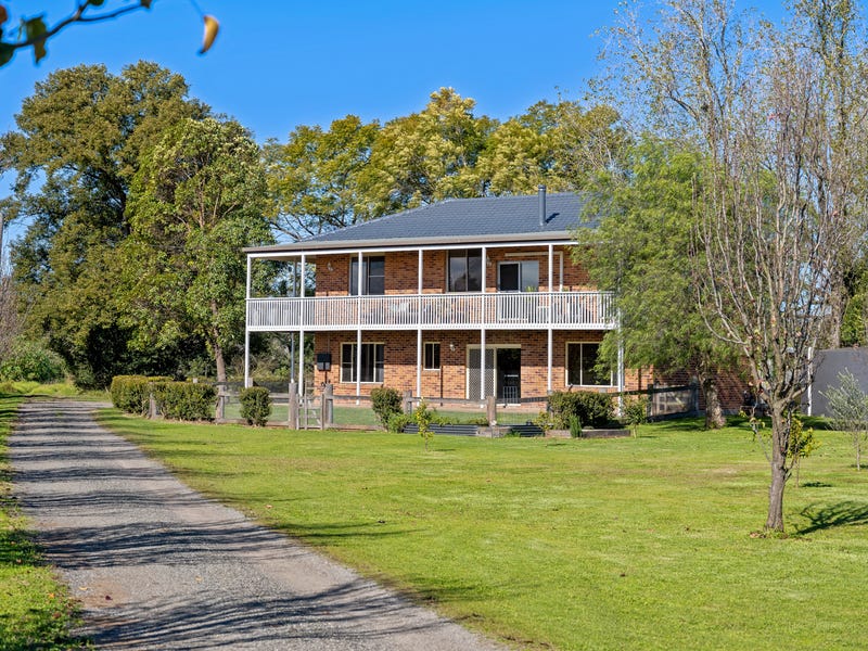 Houses for Sale in Louth Park, NSW 2320