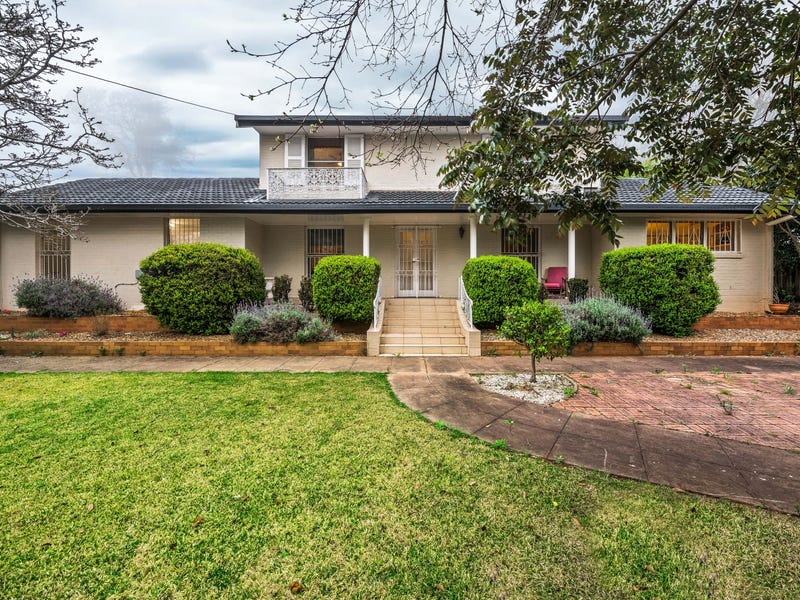 17 East Street, East Toowoomba, Qld 4350 House for Sale realestate