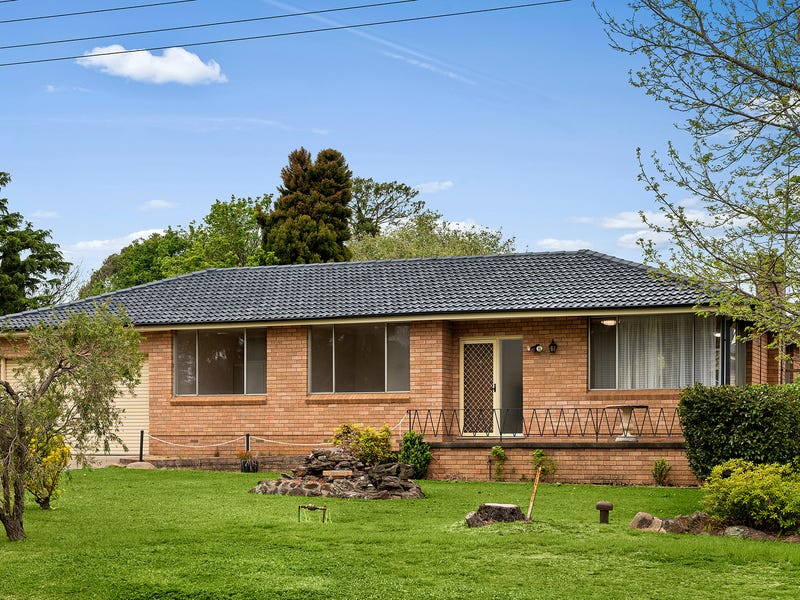 71 Ascot Road, Bowral, NSW 2576 Property Details