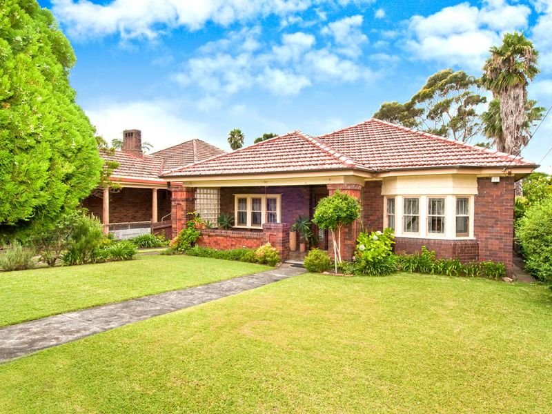 16 Wallace Street, Burwood, NSW 2134