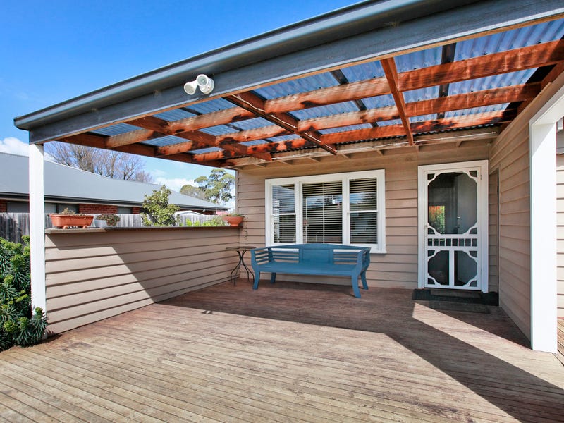 40 Dunsford Street, Lancefield, Vic 3435 Property Details