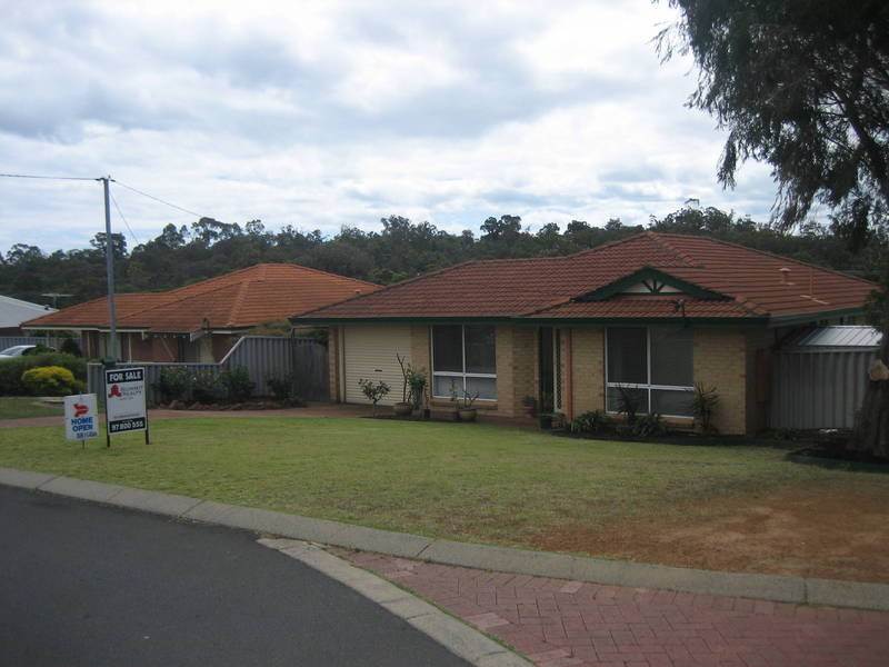 19 Wallaroo Way, Australind, WA 6233 Property Details