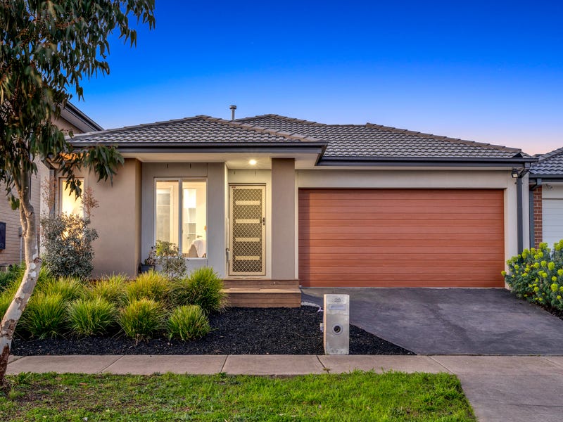 28 Nebula Crescent, Mickleham, Vic 3064 Property Details