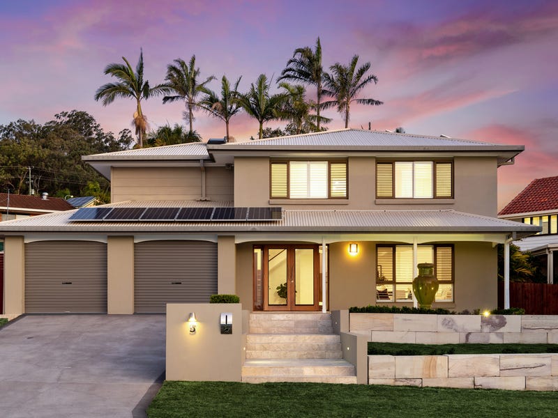 5 Raymore Court, Carindale, Qld 4152 Property Details