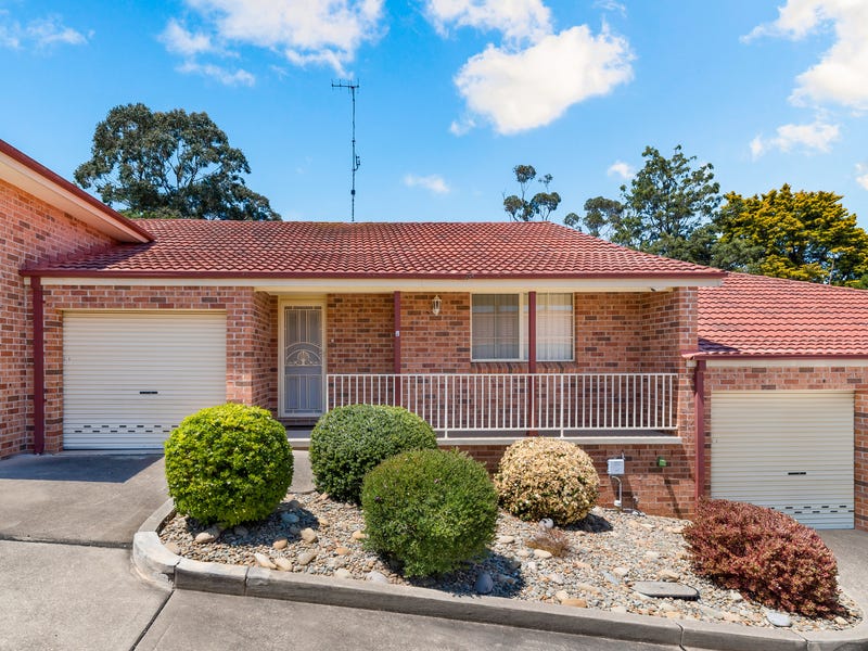 2/3133 Condamine Street, Campbelltown, NSW 2560 Property Details