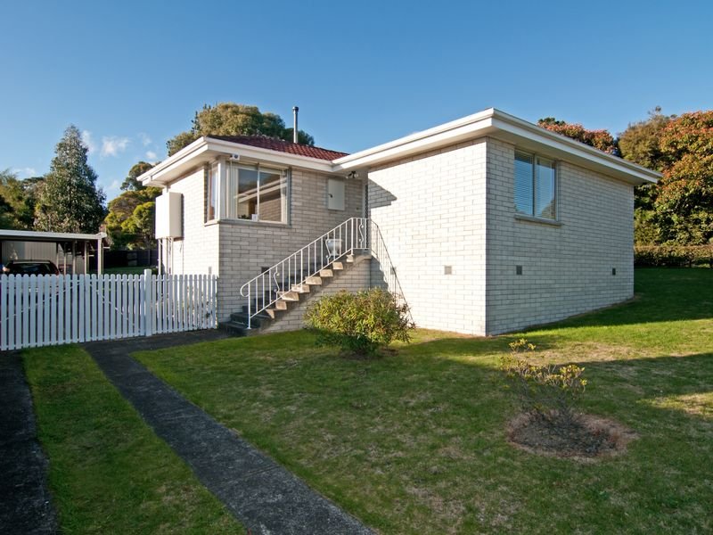 221 Redwood Road, Kingston, Tas 7050 Property Details