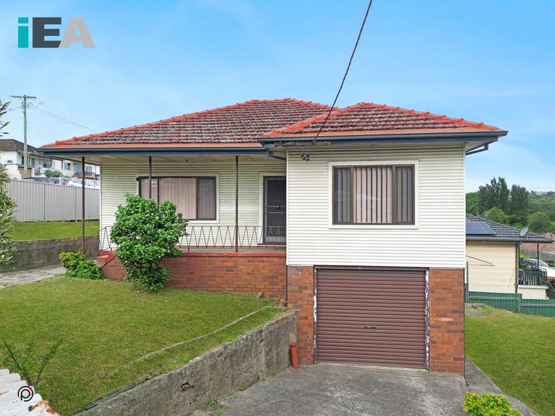 27 Monteith Street, Cringila, NSW 2502