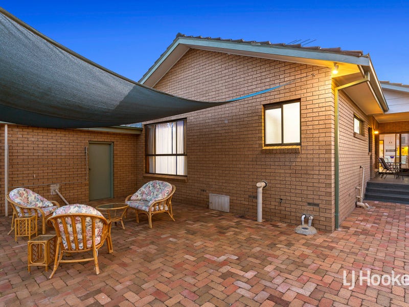 203 Victoria Street, Altona Meadows, VIC 3028