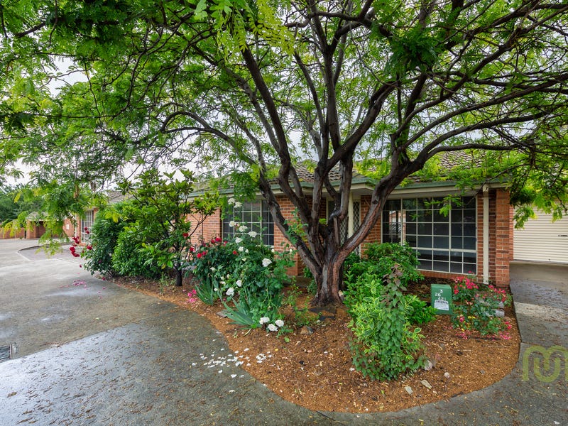 10 40 Sid Barnes Crescent Gordon Act 2906 Property Details 10 40 Sid Barnes Crescent Gordon Act 2906 Property Details