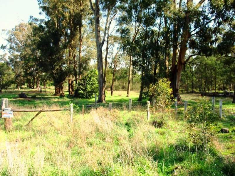 12A Rifle Range Road, Glengarry, Vic 3854 Property Details