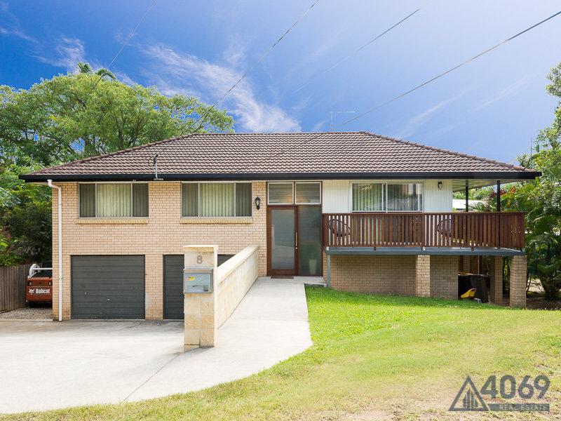 8 Dumbarton Drive, Kenmore, Qld 4069 Property Details