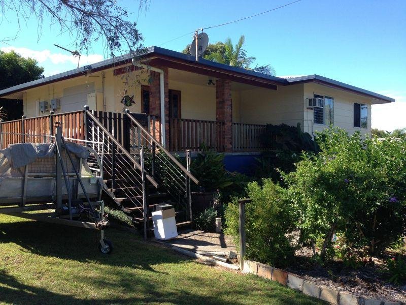 14 Hayes Avenue, Boyne Island, Qld 4680