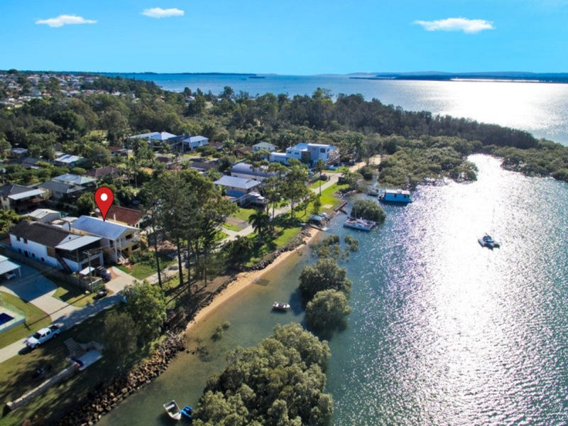 5 Waterfront Esmt, Redland Bay, QLD 4165