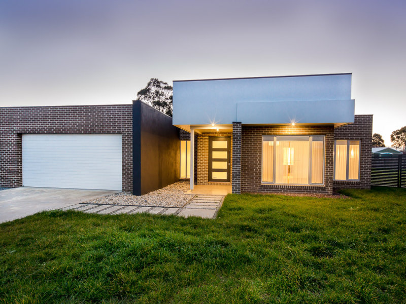 9 Bellview Court, Vic 3356 Property Details