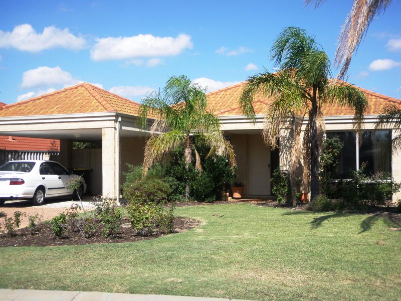 6 Delonix Circle, Woodvale, WA 6026