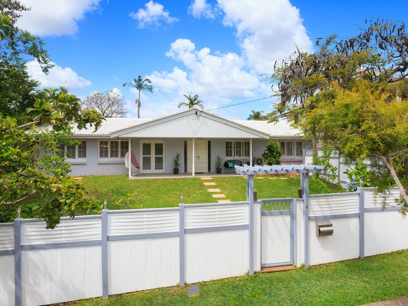 4 Jenee Street, Jindalee, Qld 4074 - Property Details