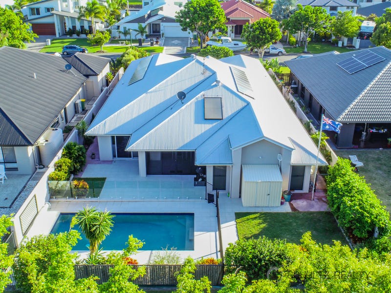 8 Marina Parade Jacobs Well Qld 4208 Property Details