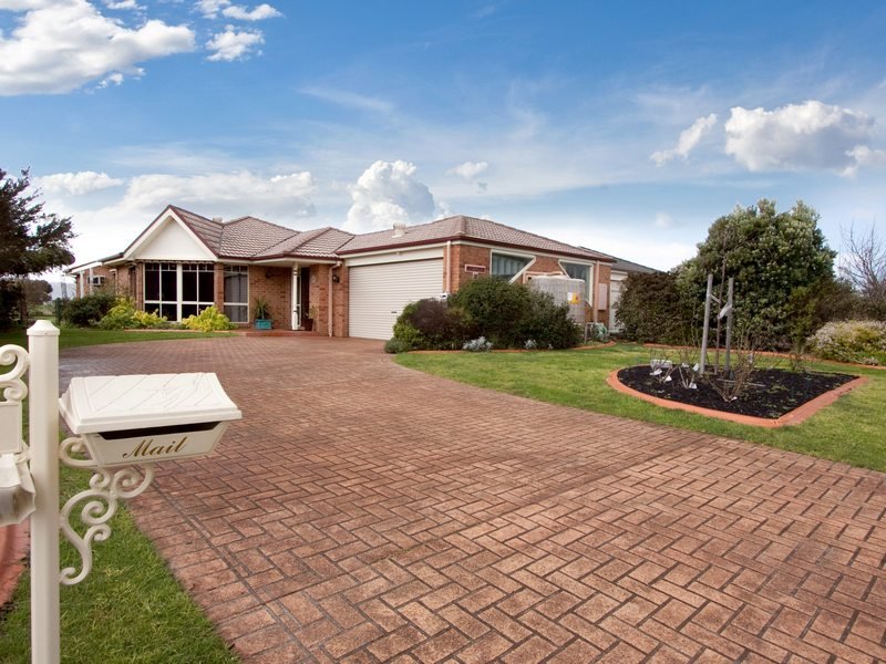 71 Palm Tree Drive, Safety Beach, VIC 3936