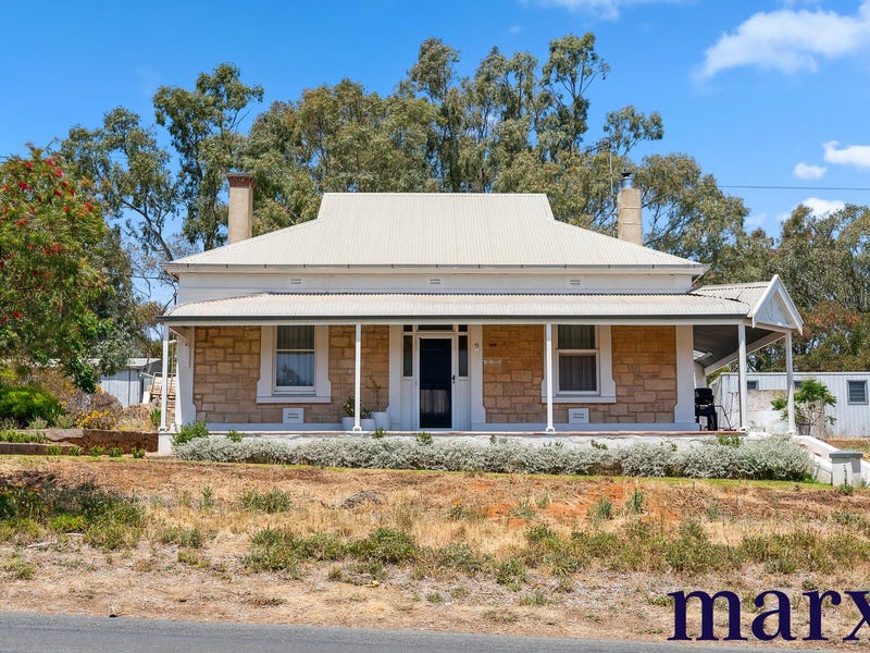 2 Gawler Park Road, Angaston, SA 5353 House for Sale