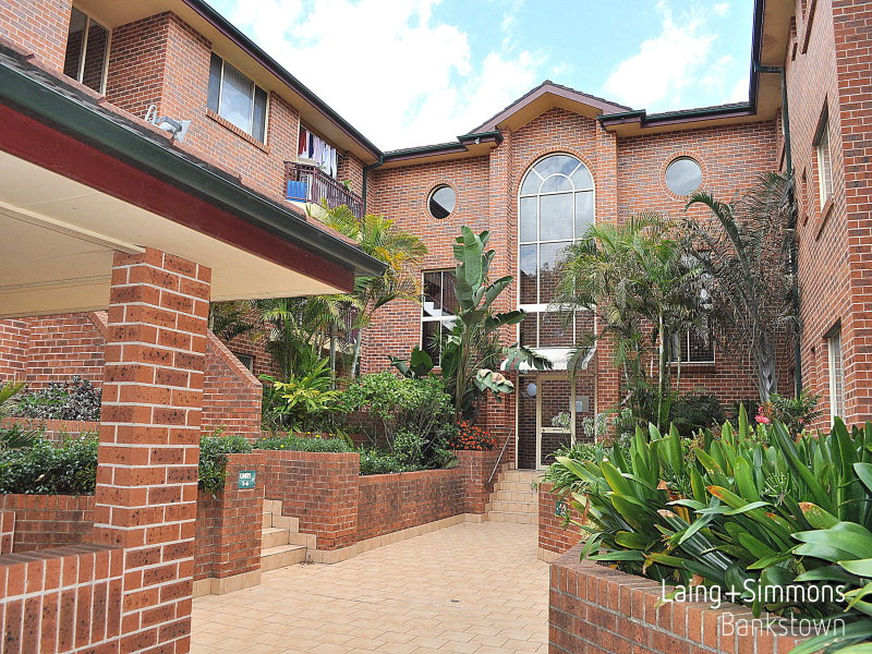 8/810 Weigand Avenue, Bankstown, NSW 2200 Property Details