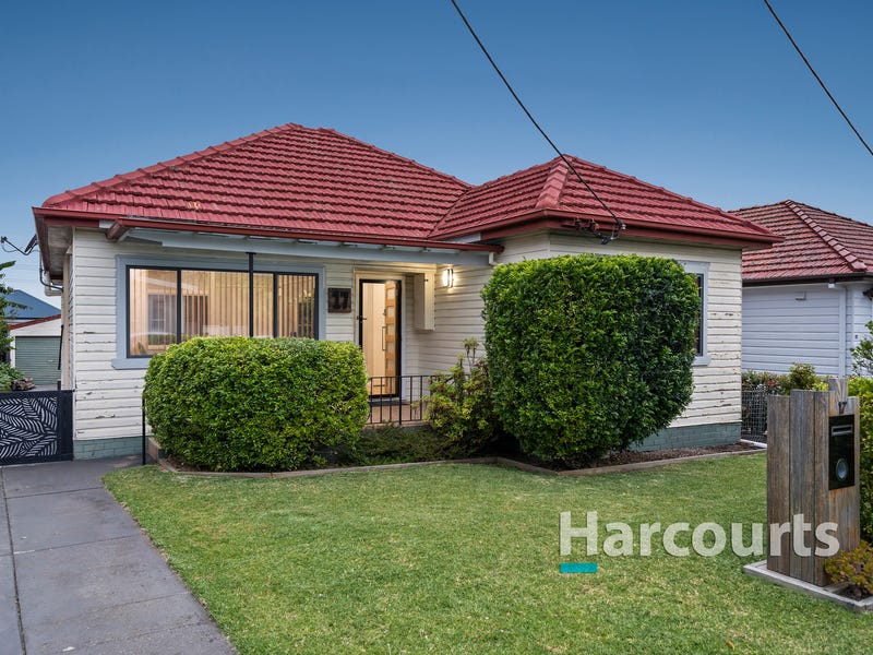 17 Palmer Street, NSW 2298 Property Details