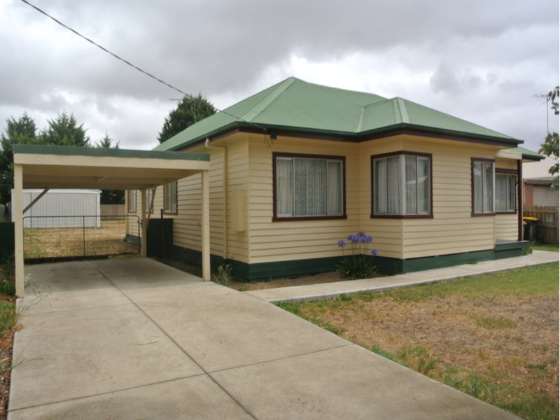 21 Edols Street, Ballan, VIC 3342