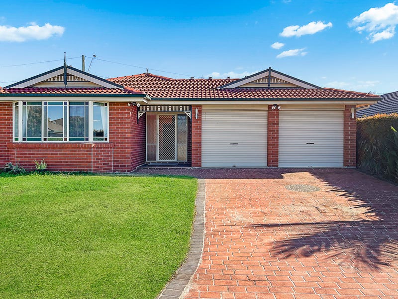 38 Narooma Drive, Prestons, NSW 2170 House for Rent