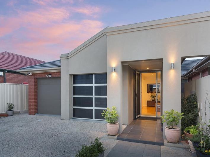 5A Carnarvon Avenue, Glenelg North, SA 5045