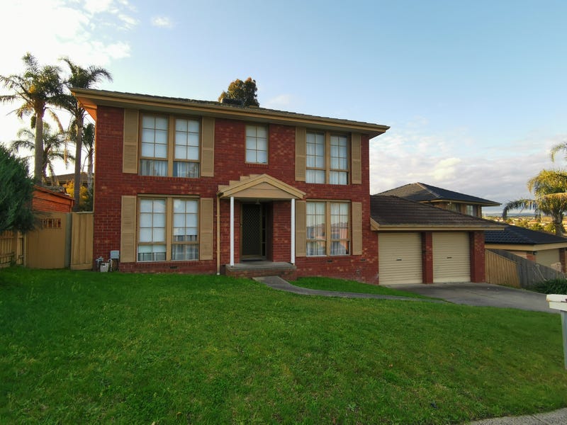 13 Denton Drive, Endeavour Hills, VIC 3802