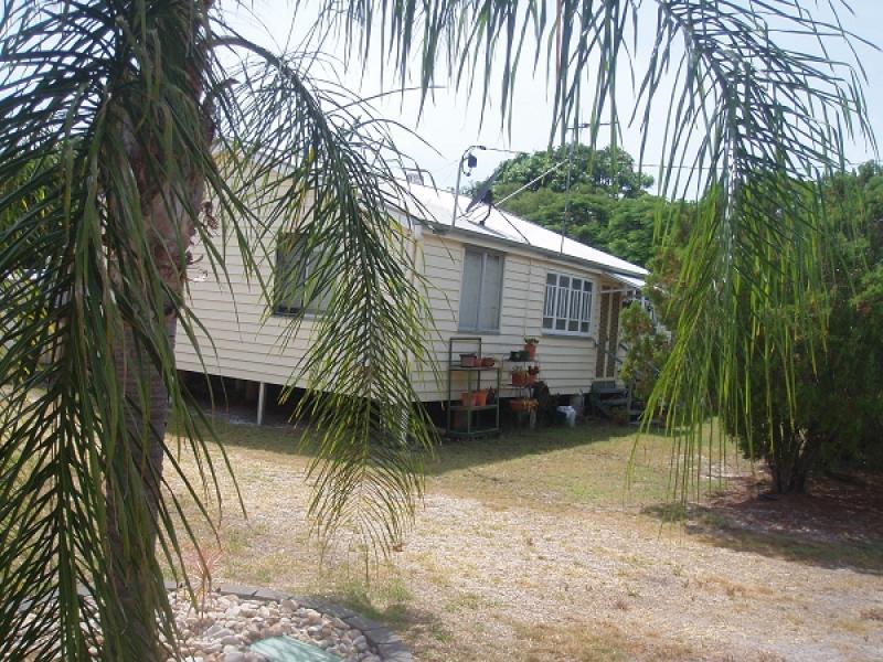 56 Howard Street, Burrum Heads, QLD 4659