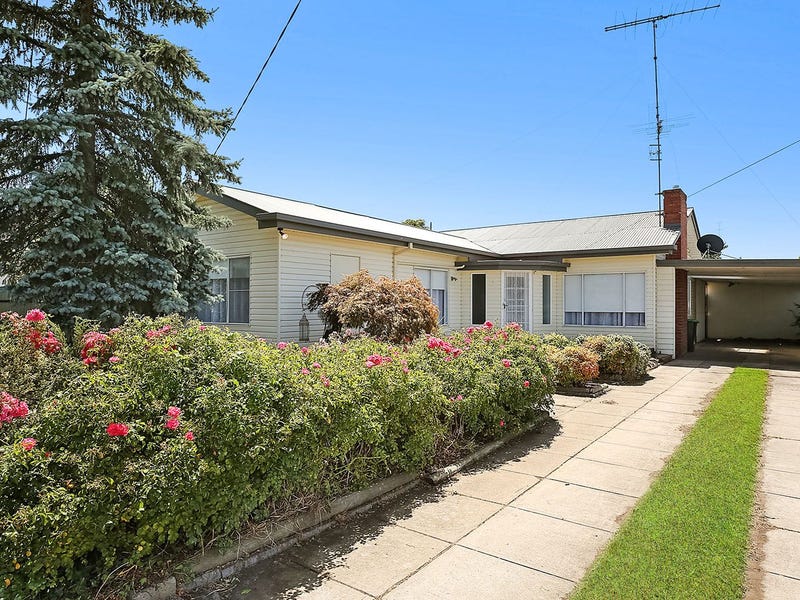 67 Jennings Street, Colac, Vic 3250 House for Sale