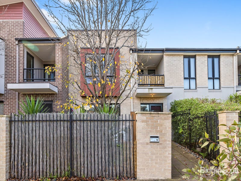 9 Crefden Street, Maidstone, Vic 3012 Property Details