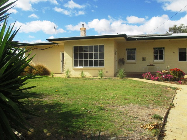 12 Henry Street, Loxton, SA 5333 - House for Rent 