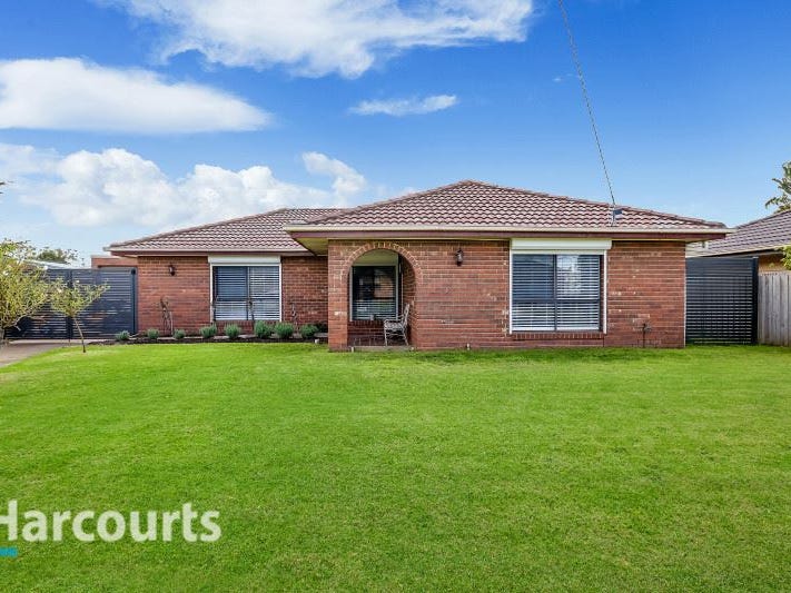 71 Pembroke Drive, Somerville, Vic 3912 Property Details