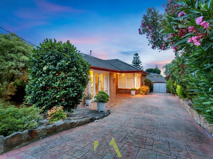 28 Tara Drive, Frankston, Vic 3199 Property Details