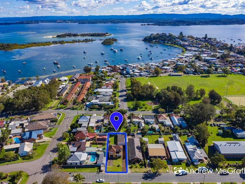 9 Ashley Street, Marks Point, NSW 2280