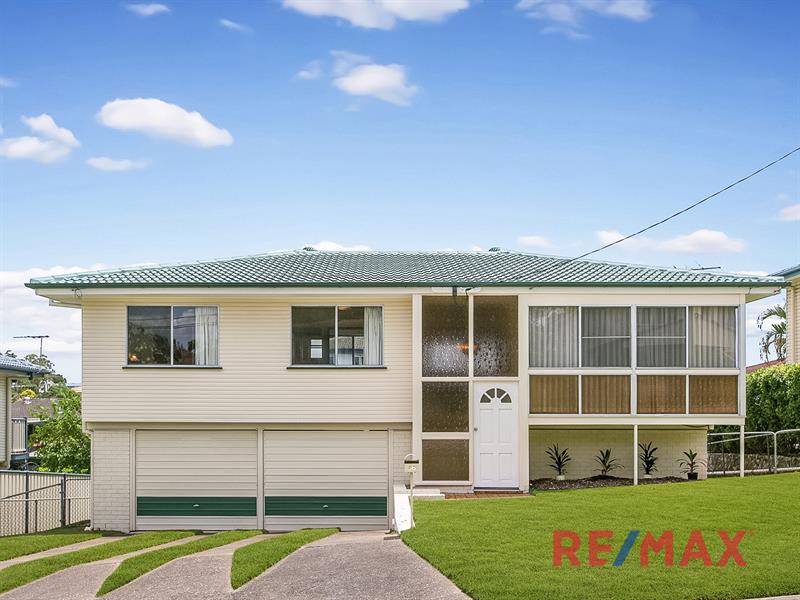 66 Garie St, Wishart, Qld 4122 Property Details