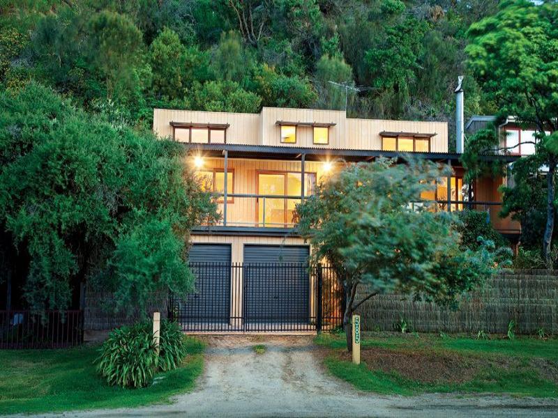 585 Point Nepean Road, McCrae, Vic 3938 Property Details