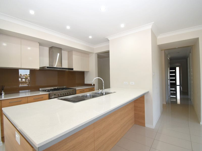 5 Kingsman Avenue, Elderslie, NSW 2570