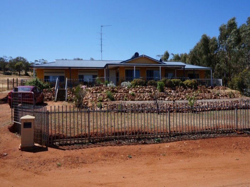 81 Herbert Road, York, WA 6302 Property Details