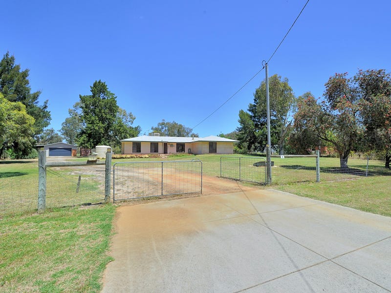 16 Deanhead Street, Bullsbrook, WA 6084 Property Details